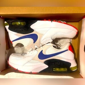 💥NEW💥 Blue and white Nike Airmax Excee
